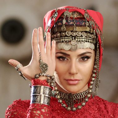 armenian folkcostume caucaso odoya balcani grossi gianluca editore 